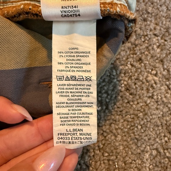 L.L.Bean Women's Signature Lined Boyfriend Jean - Picture 12 of 13